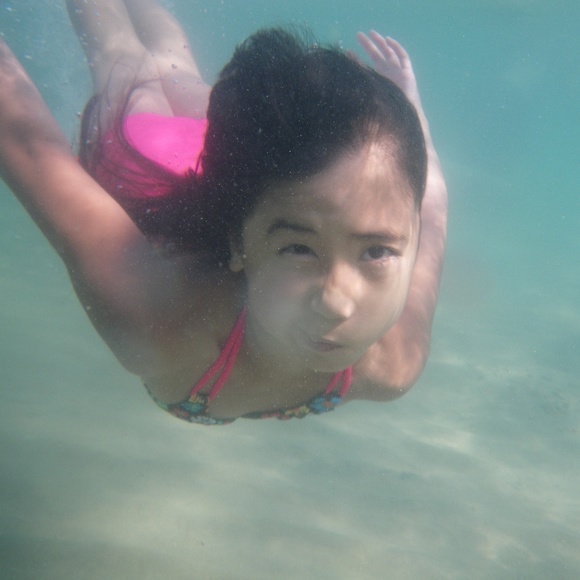 Meet your Posher, Laura - Picture 1 of 1